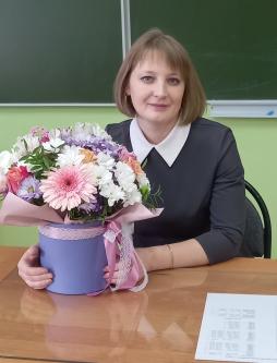 Низова Елена Николаевна